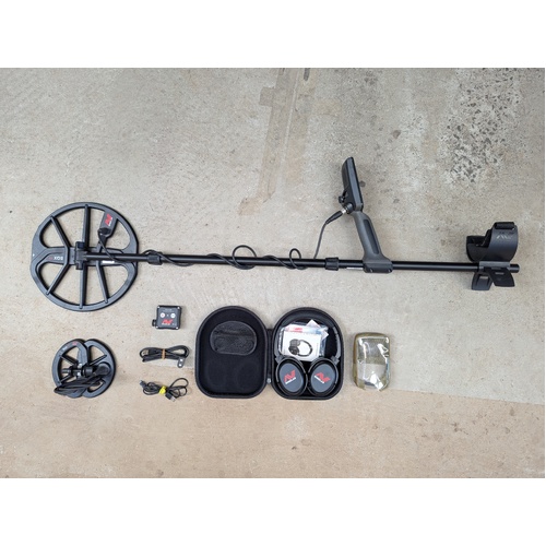 Minelab Equinox 800 Metal Detector Second Hand