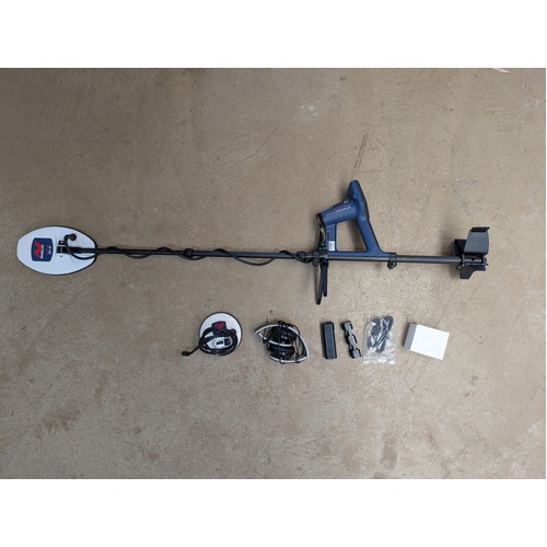 Minelab Gold Monster 1000 Metal Detector Second Hand