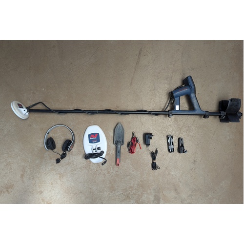 Minelab Gold Monster 1000 Metal Detector Second Hand